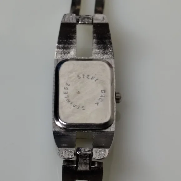 Kimio Black and Silver Quartz Watch - Picture 8 of 9